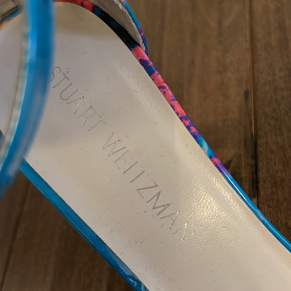 Stuart weitzman size 9 - Picture 2 of 7